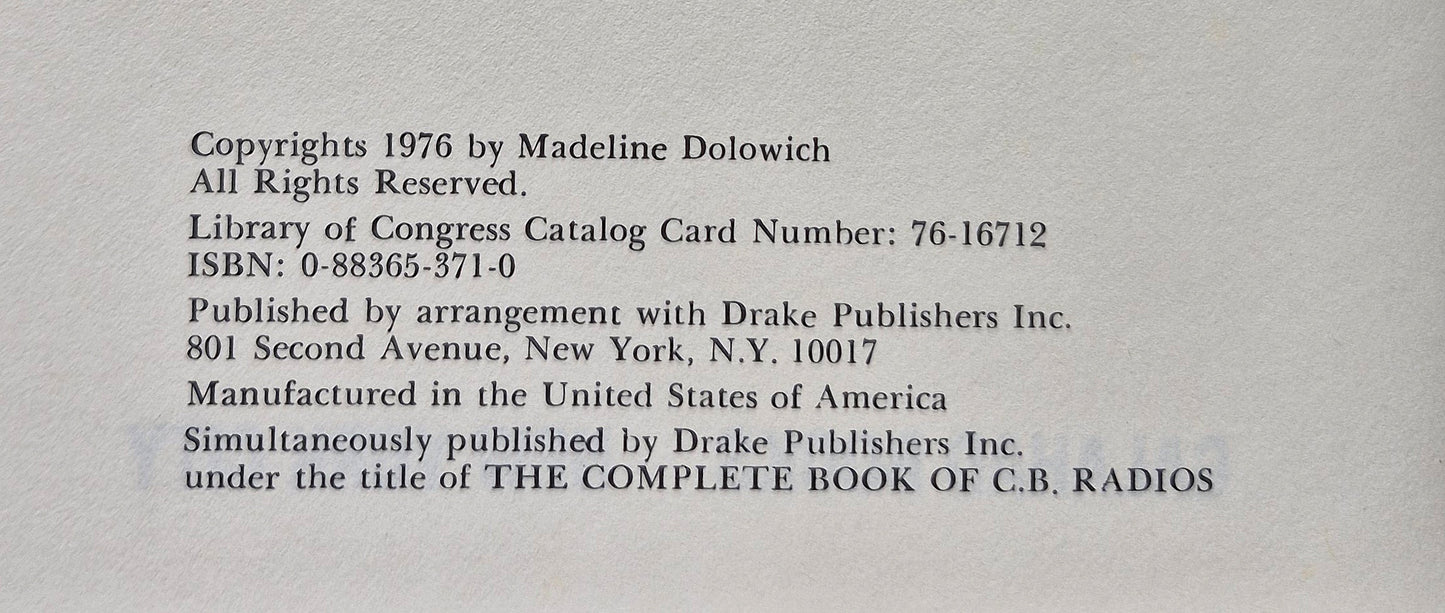 Trivia and More Trivia por Dan Carlinsky; Edwin Goodgold (Muy bueno, 1966, Tapa dura, 268 páginas, Castle Books)