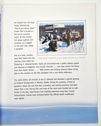 Dashing Through the Snow: The Story of the Jr. Iditarod by Sherry Shahan (Very Good, 2007, Pbk, 32 pgs, Book Shop Level R)