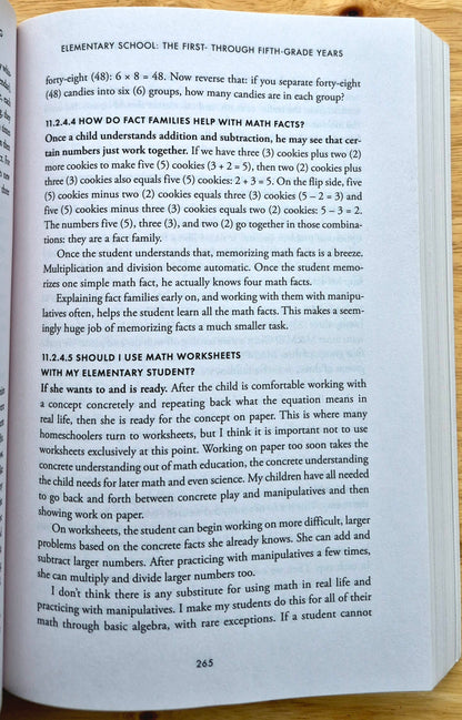 Alles, was Sie über Homeschooling wissen müssen: Ein umfassender, einfach zu bedienender Leitfaden für den Weg vom frühen Lernen bis zum Abschluss von Lea Ann Garfias (Neu, 2021, Tb, 572 Seiten, Tyndale)