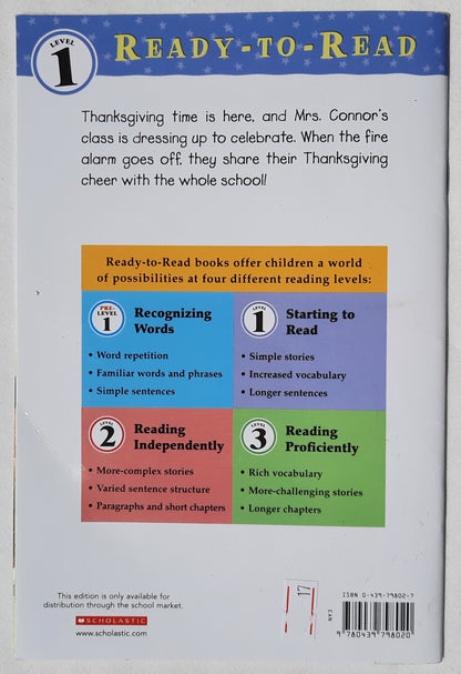 Robin Hill School Happy Thanksgiving by Margaret McNamara (Good, 2005, Pbk, 32 pages, Scholastic)