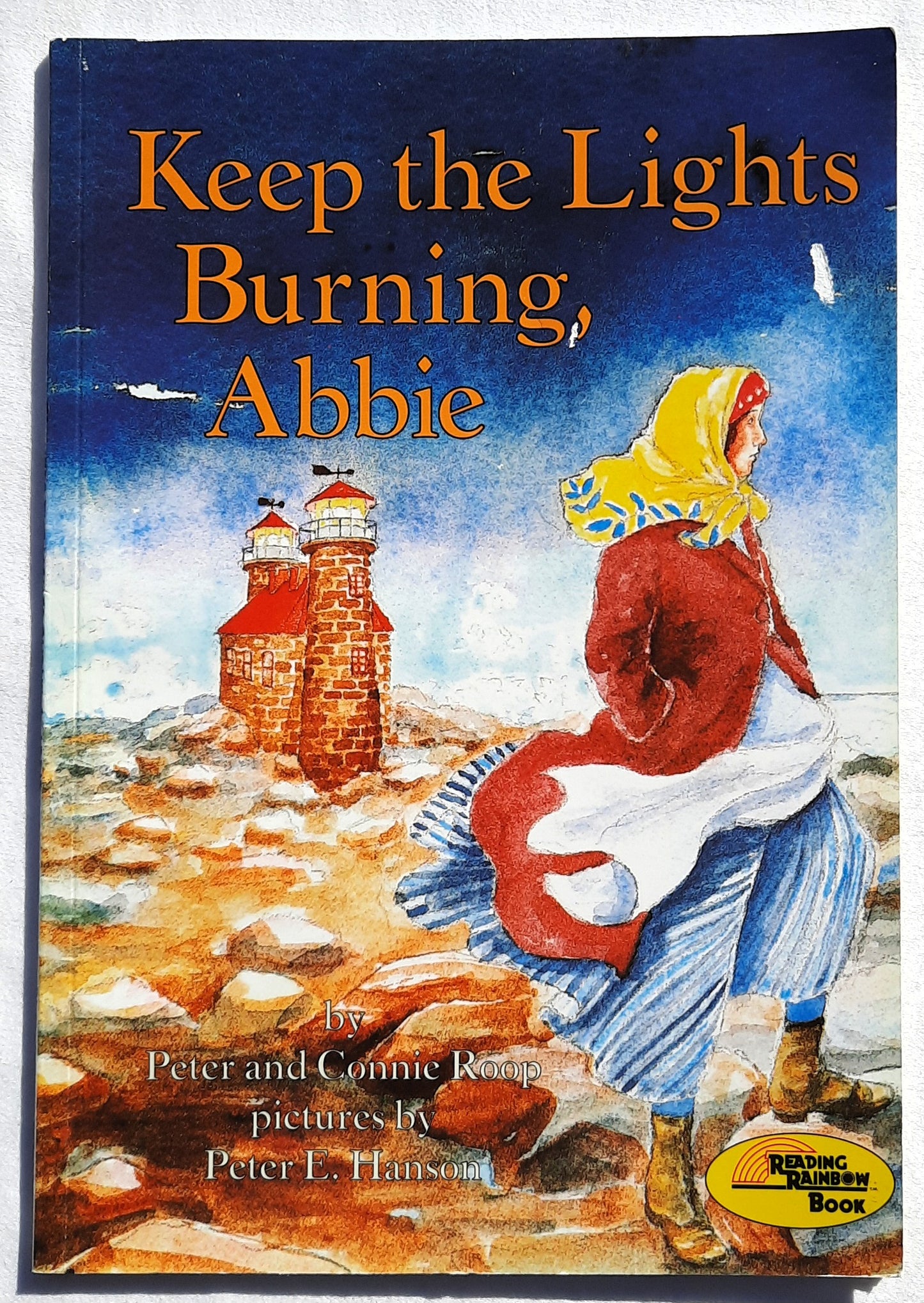 Keep the Lights Burning, Abbie by Peter & Connie Roop (Like New, 1985, Pbk, 40 pages, First Avenue Editions)