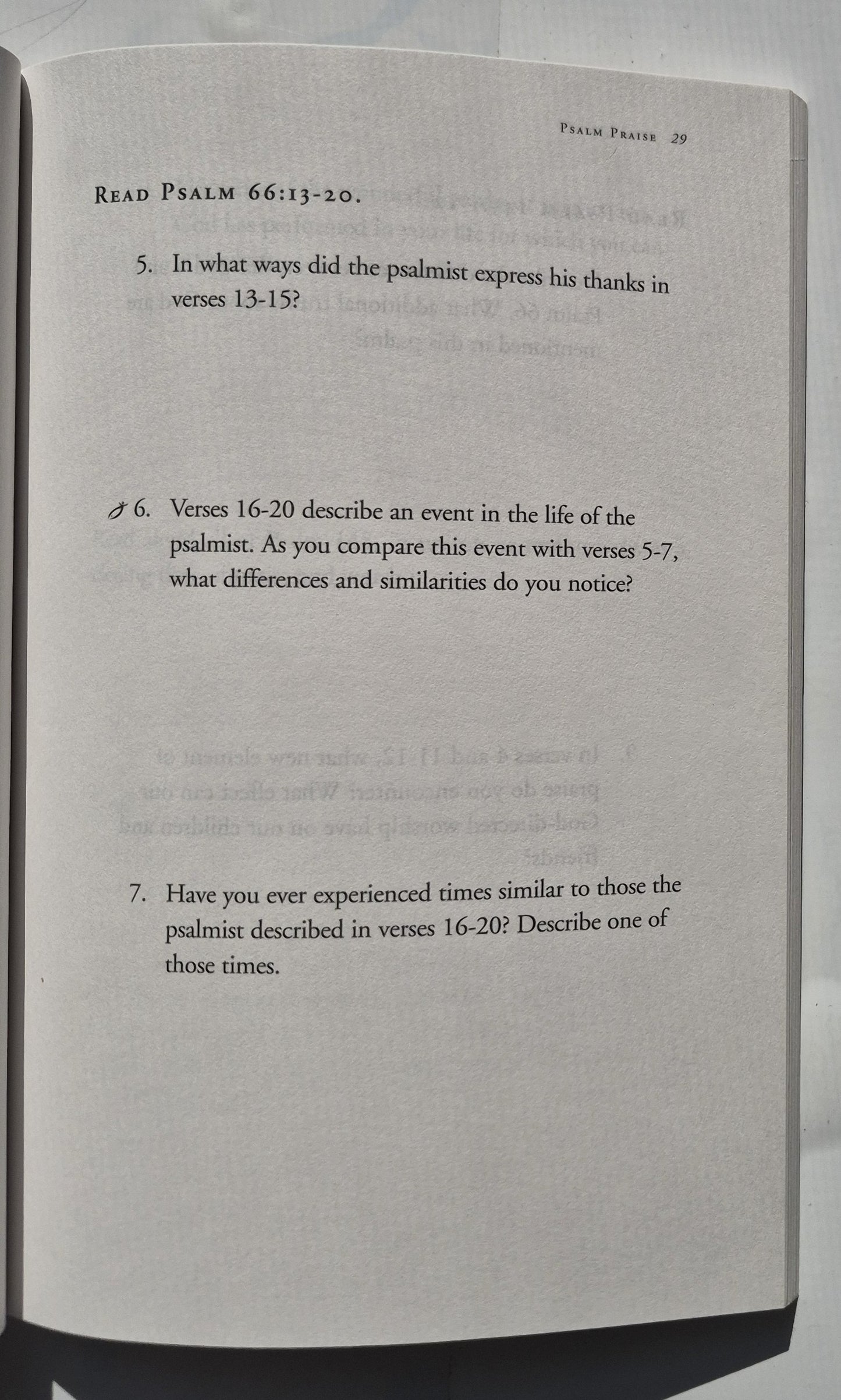 Worship: Discovering What Scripture Says by Larry Sibley (Good, 2001, Pbk, 99 pages, Shaw Books)