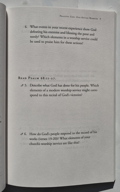 Worship: Discovering What Scripture Says by Larry Sibley (Like new, 2001, Pbk, 99 pages, Shaw Books)