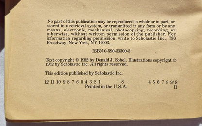 Encyclopedia Brown macht das Rennen #15 von Donald J. Sobol (Gut, 1982, Pbk, 75 Seiten, Scholastic)