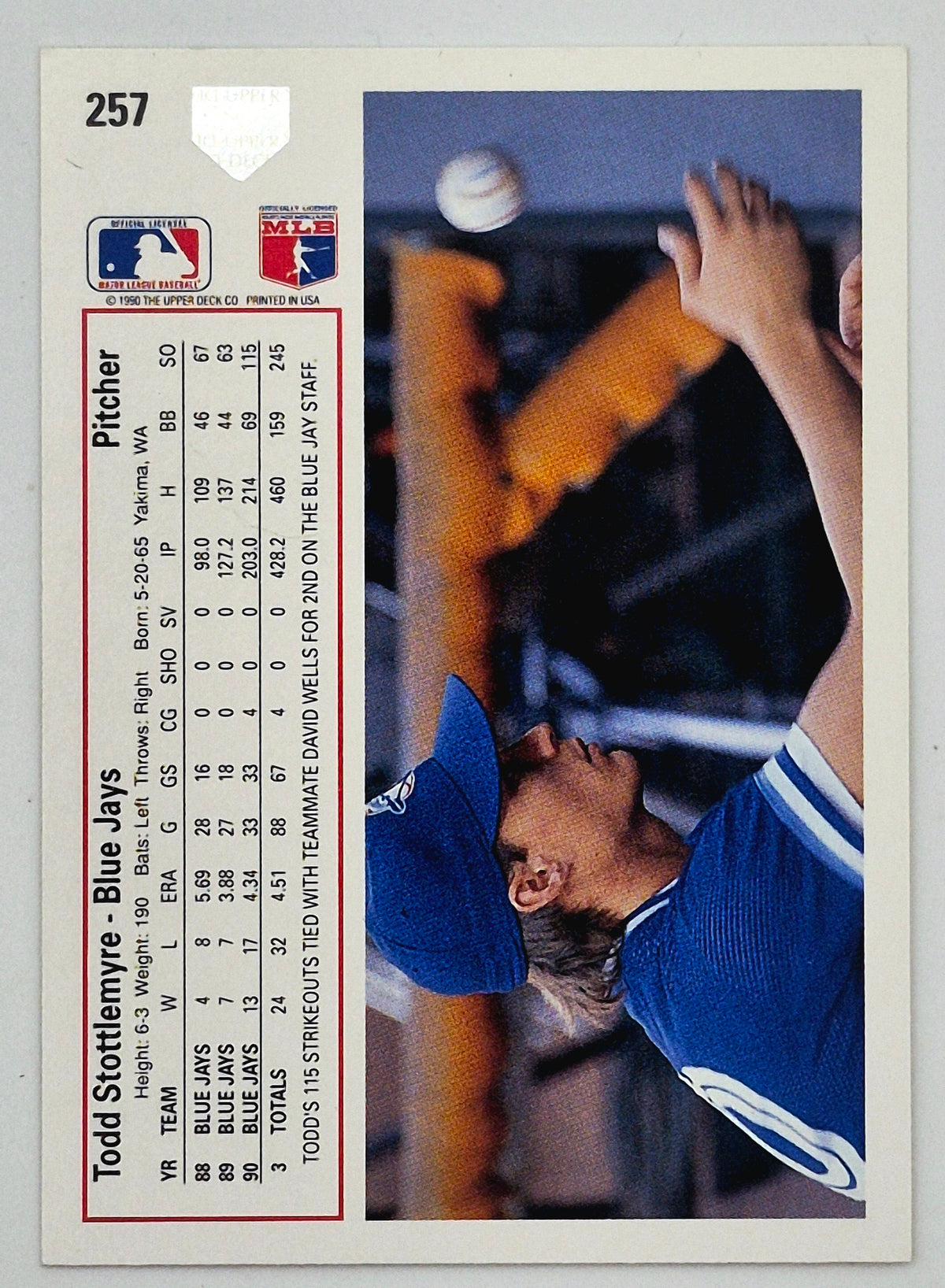 Bewertung '92 Julio Machado Milwaukee Brewers Relief Pitcher #353 Baseballkarte Nahezu Neuwertig