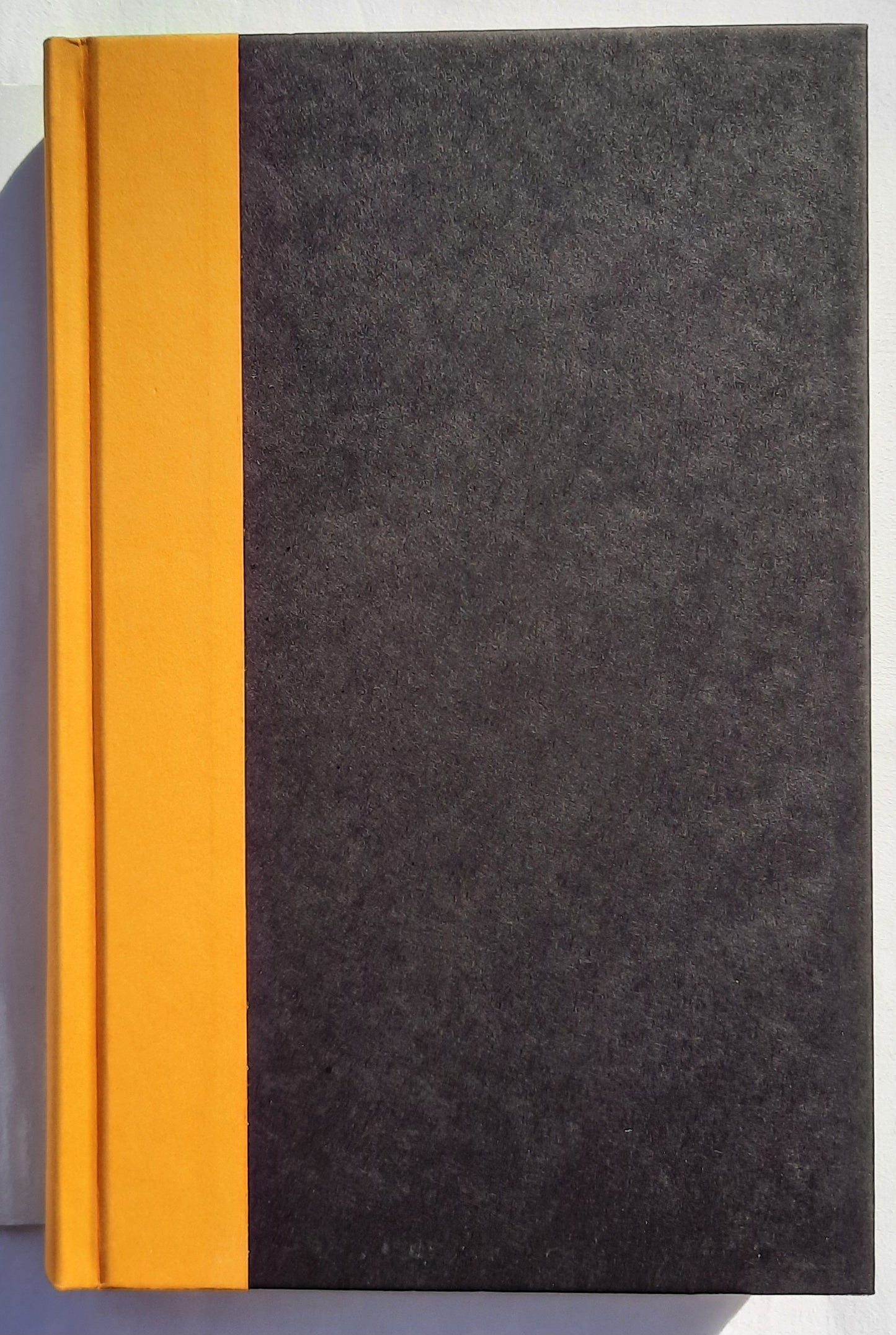 A Curse of Gold #2 by Annie Sullivan (A Touch of Gold, New, 2020, HC, 352 pages, Blink)