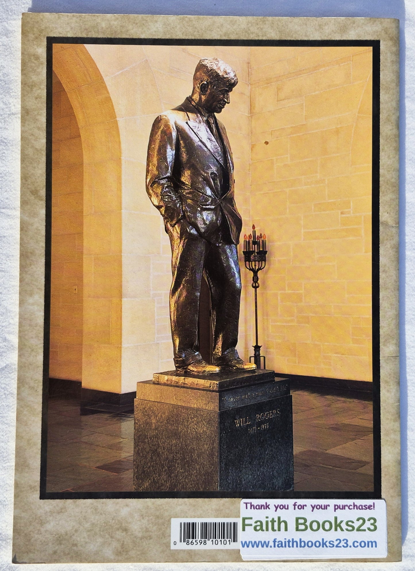 A Pictorial Tribute to An American Legend: Will Rogers by K'Raveill (Sehr gut, 32 Seiten, Broschur)