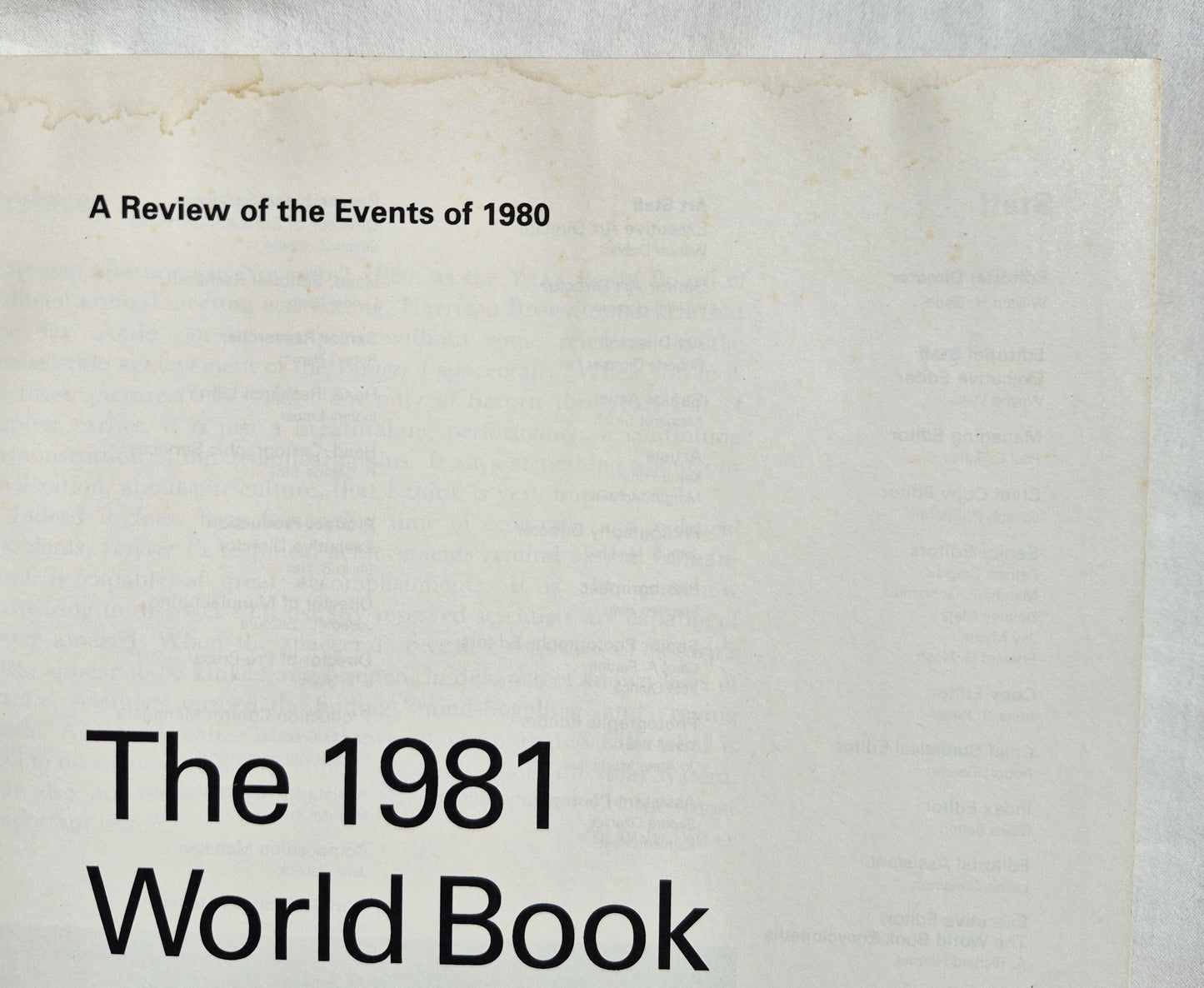 The 1981 World Book Year Book (Gut, 1981, HC, 608 Seiten, World Book-Childcraft)