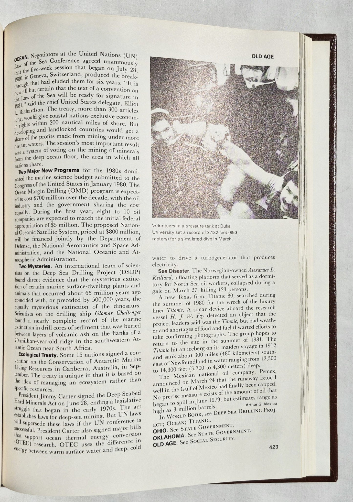 The 1981 World Book Year Book (Gut, 1981, HC, 608 Seiten, World Book-Childcraft)