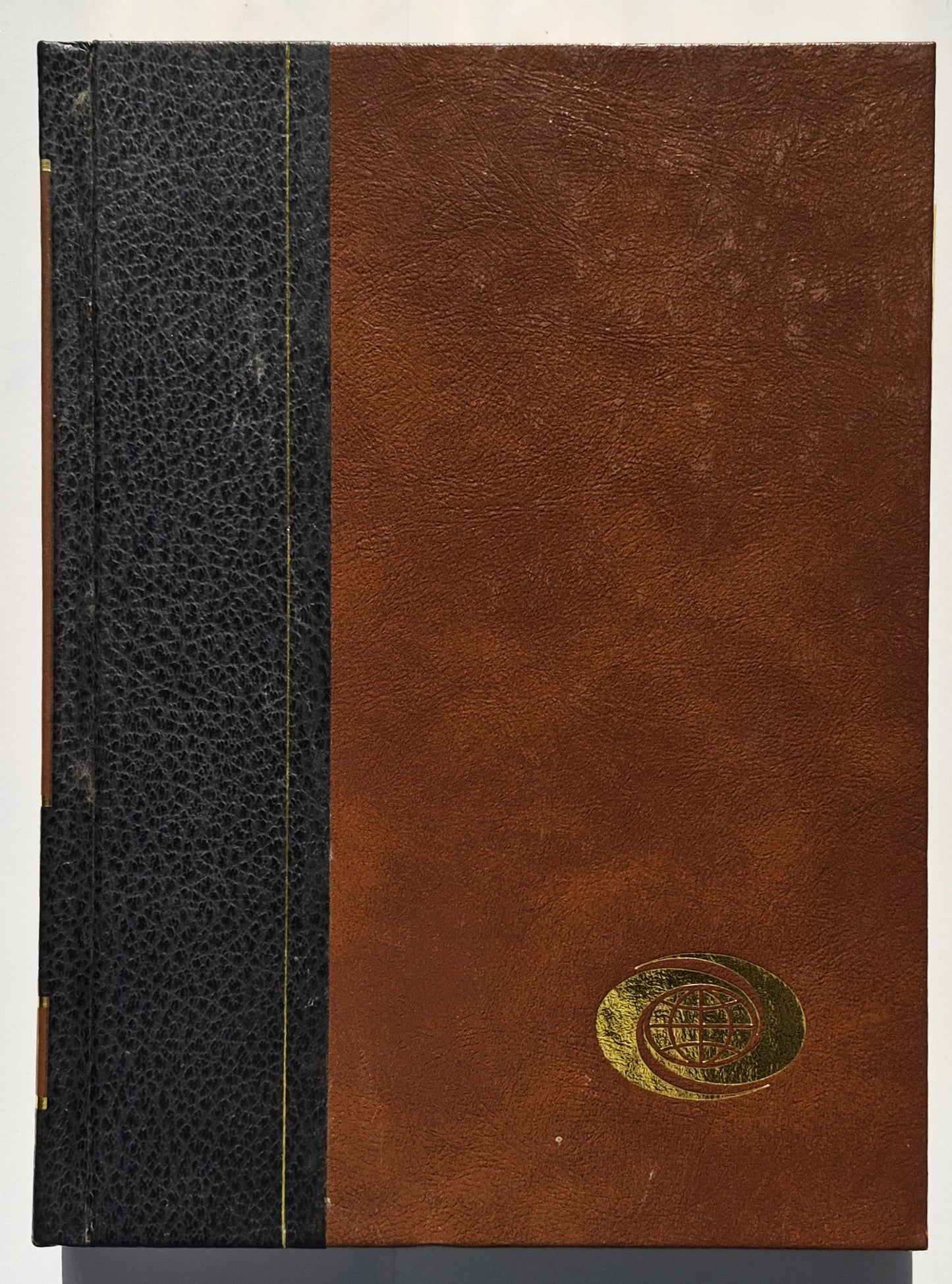 The 1984 World Book Year Book editor William H. Nault (Sehr gut, 1984, HC, 608 Seiten, World Book-Childcraft)