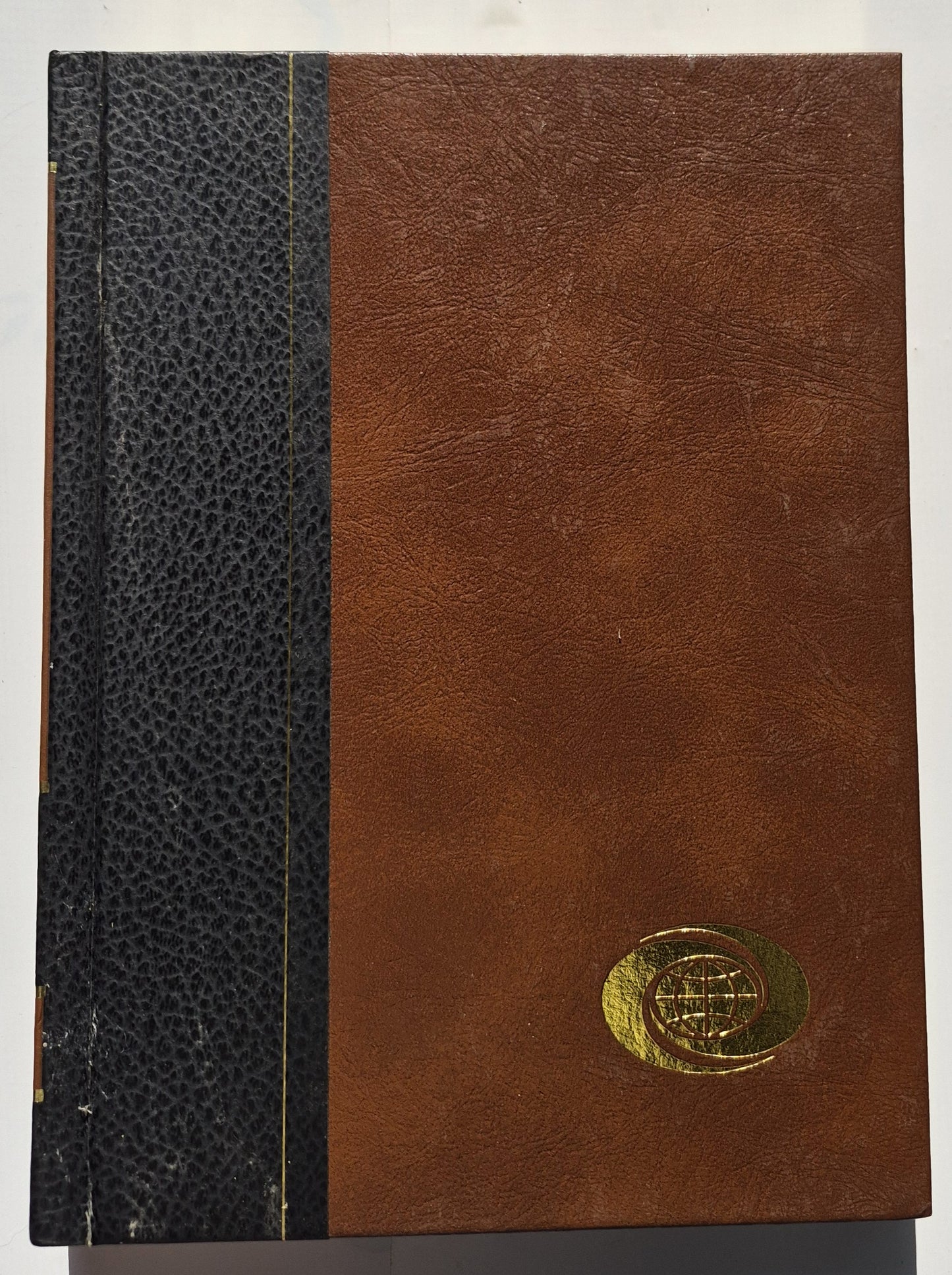 Der Herausgeber des World Book Year Book von 1985 William H. Nault (Sehr Gut, 1985, gebunden, 608 Seiten, World Book-Childcraft)