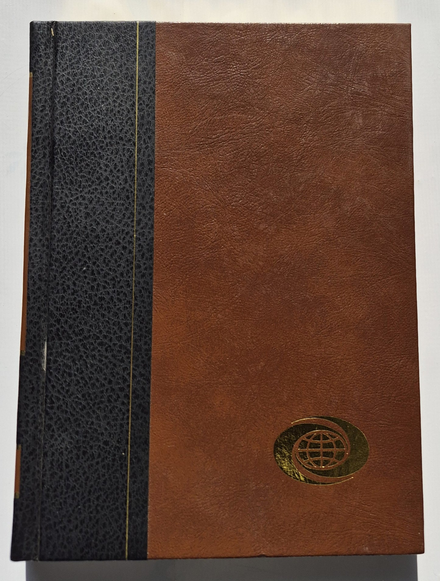 The 1986 World Book Year Book herausgegeben von William H. Nault (Sehr gut, 1986, HC, 608 Seiten, World Book-Childcraft)