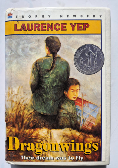 Dragonwings von Laurence Yep (Gut, 1975, gebunden, 248 Seiten, HarperTrophy)