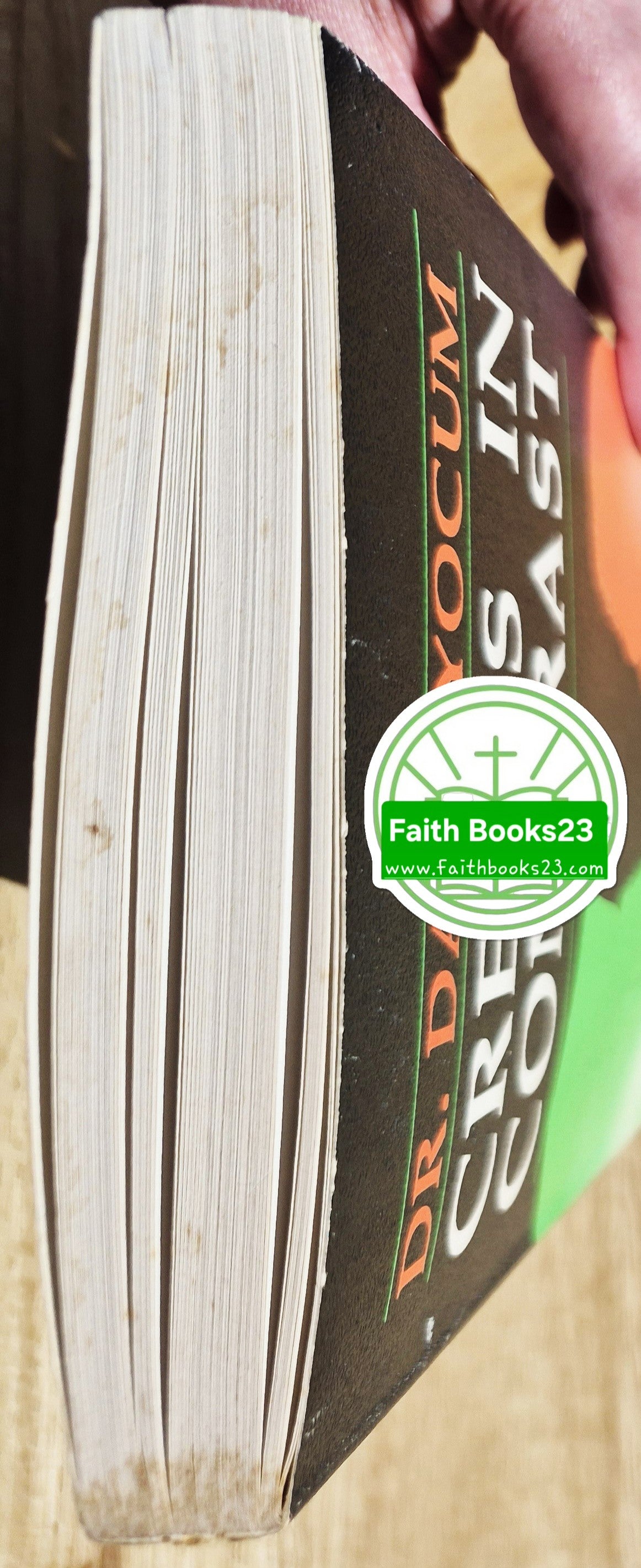 Creeds in Contrast: A Study in Calvinism and Arminianism von Dale Yocum (Sehr gut, 1985, Pbk, 228 Seiten, Schmul Publishing Co.)